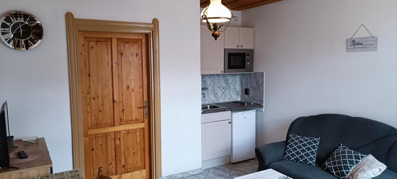 Appartamento Rozsa Apartman Zalakaros Esterno foto