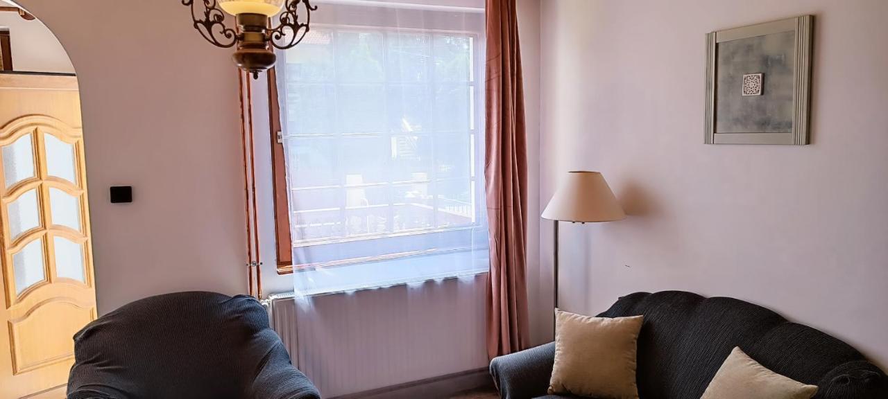 Appartamento Rozsa Apartman Zalakaros Esterno foto