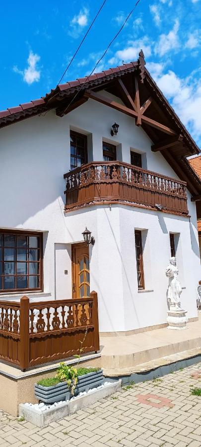 Appartamento Rozsa Apartman Zalakaros Esterno foto